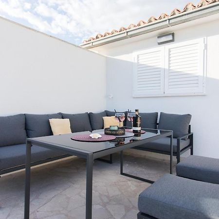 Apartment Gold Podstrana Luaran gambar