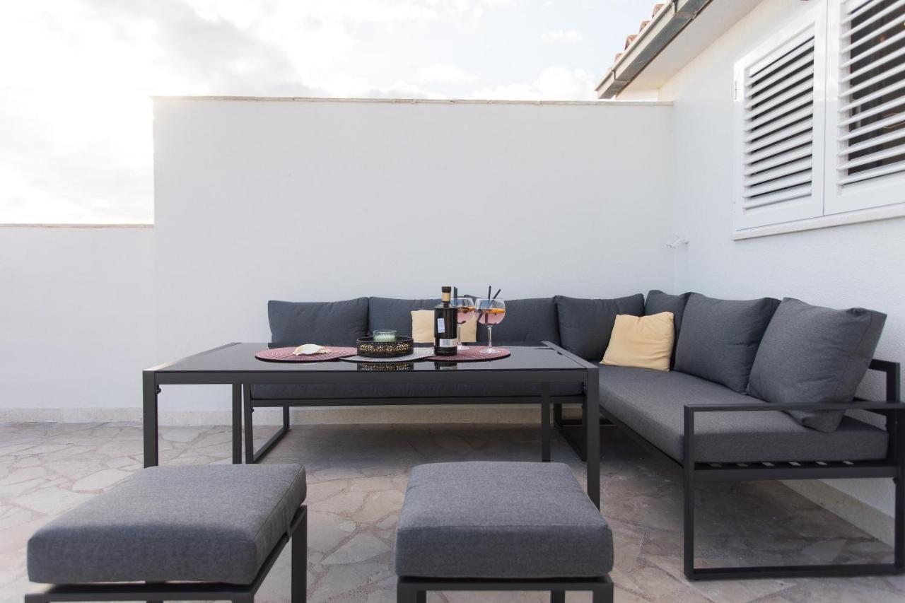 Apartment Gold Podstrana Luaran gambar